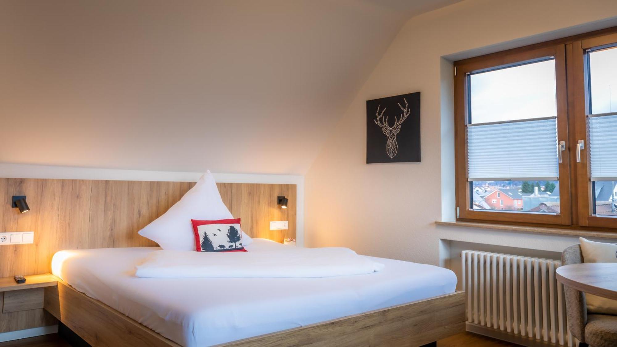 Gasthaus Hirschenstube & Gaestehaus Gehri Waldkirch Eksteriør bilde
